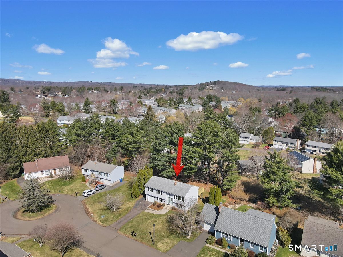 8 Blue Meadow Road Middletown, CT 06457 - Photo 7 of 26