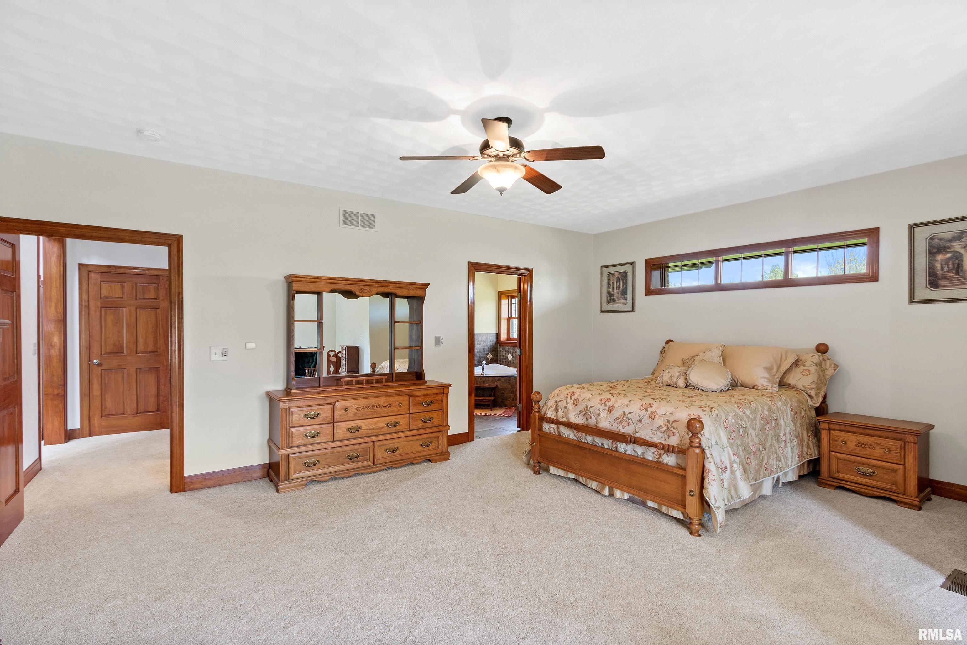 8202 South Hidden Point Road Glasford, IL 61533 - Photo 16 of 63