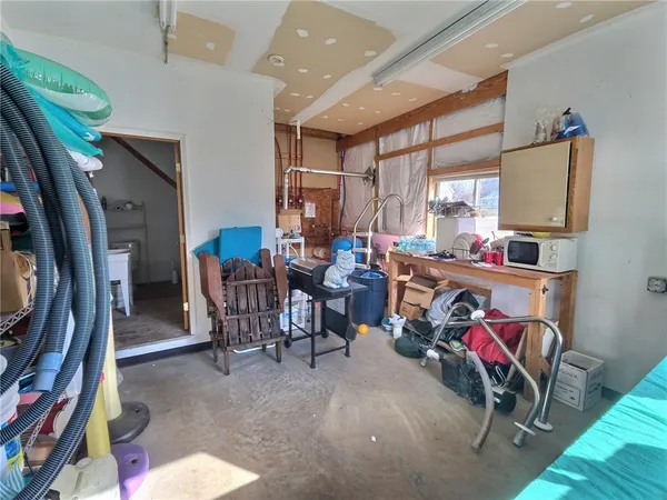 $299,900 | 300 Cayuga Street, Springport, NY 13160