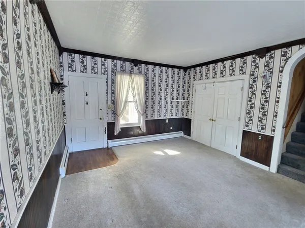 $299,900 | 300 Cayuga Street, Springport, NY 13160