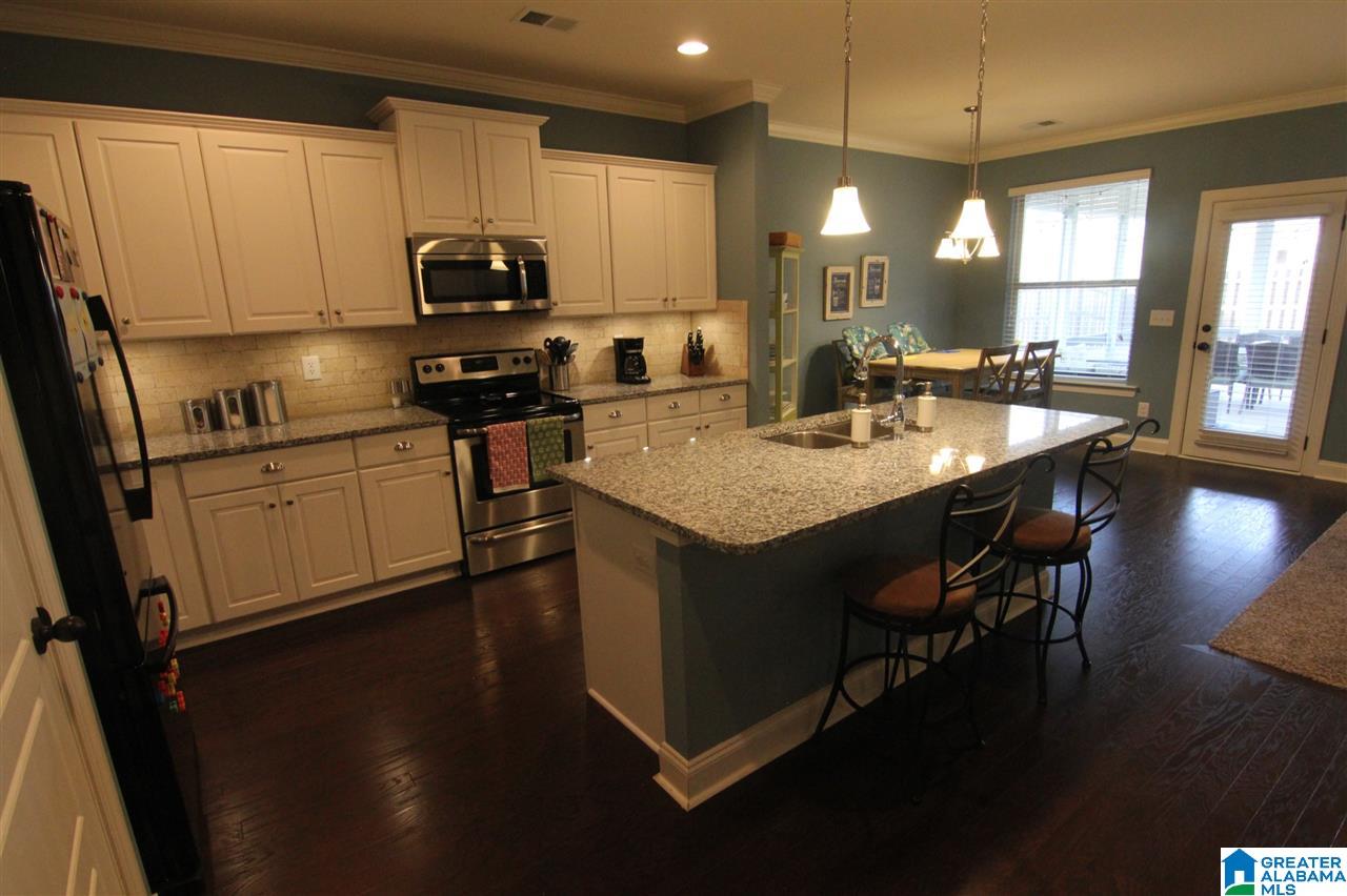 1099 Riviera Drive Calera, AL 35040 - Photo 10 of 43