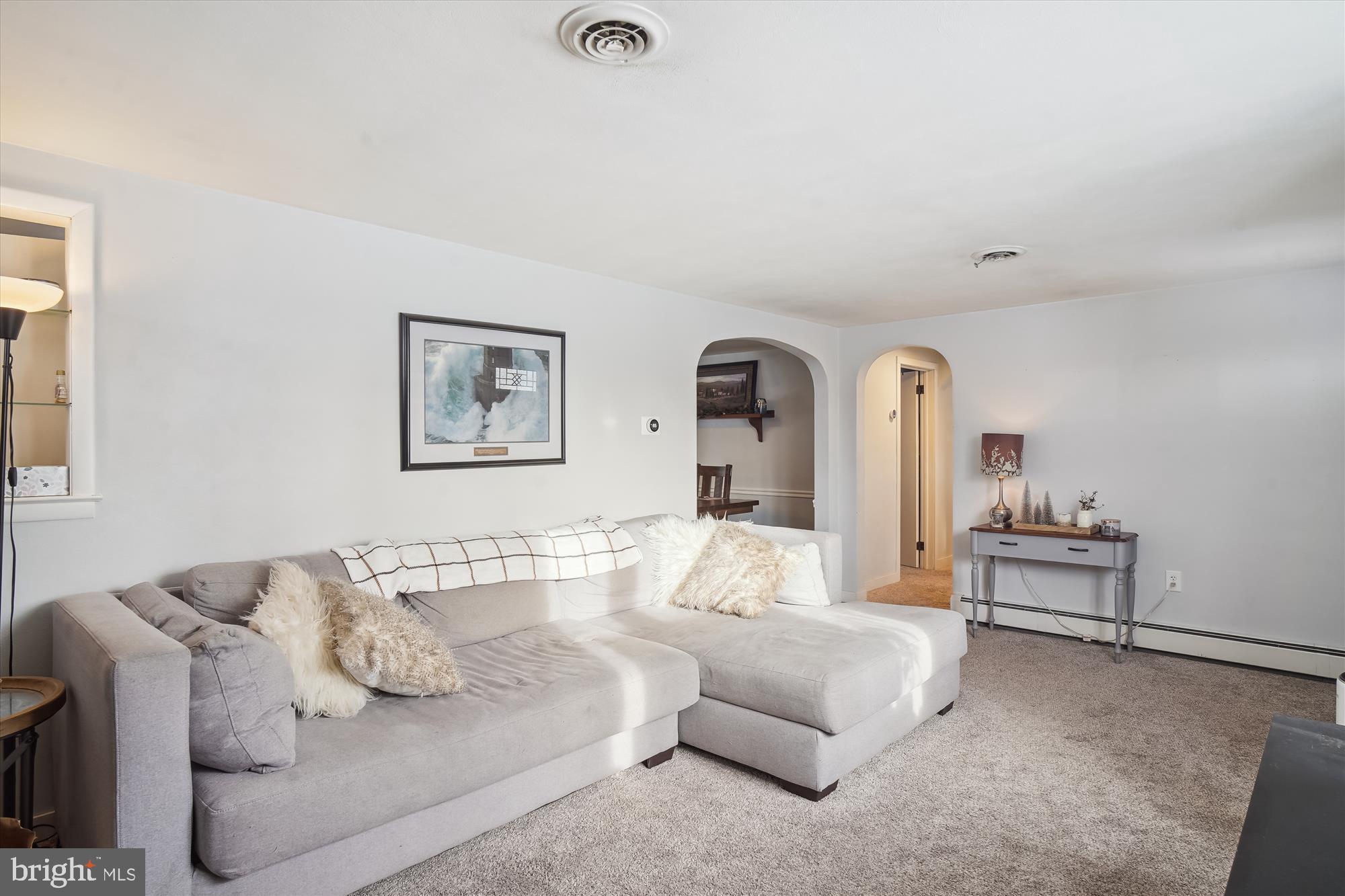 438 Hook Road Westminster, MD 21157 - Photo 26 of 59 Living Room