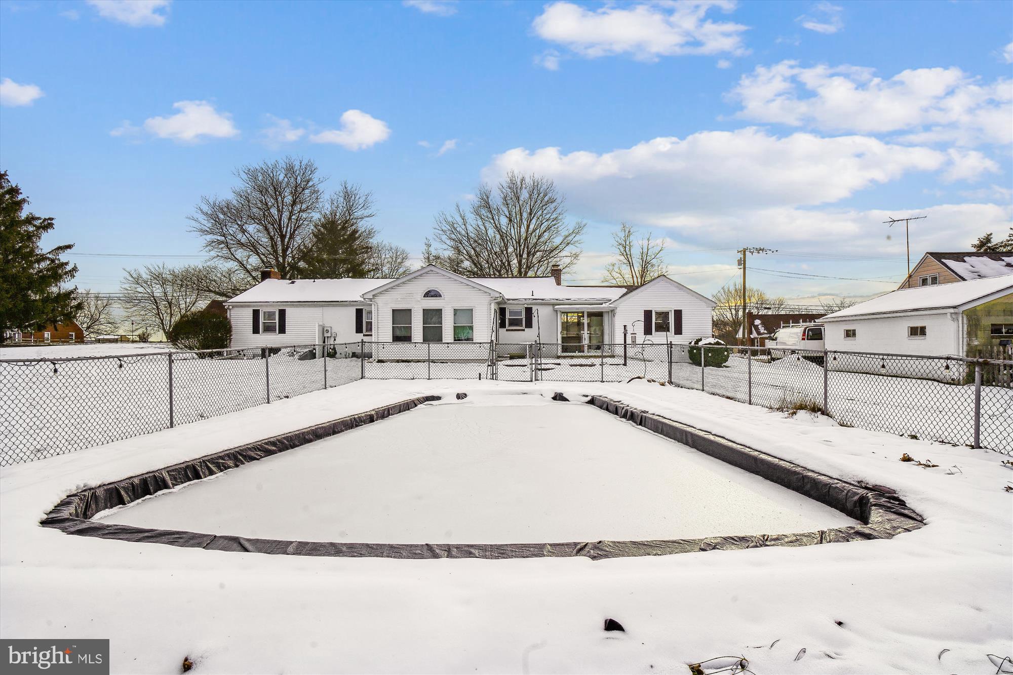 438 Hook Road Westminster, MD 21157 - Photo 29 of 59 Pool