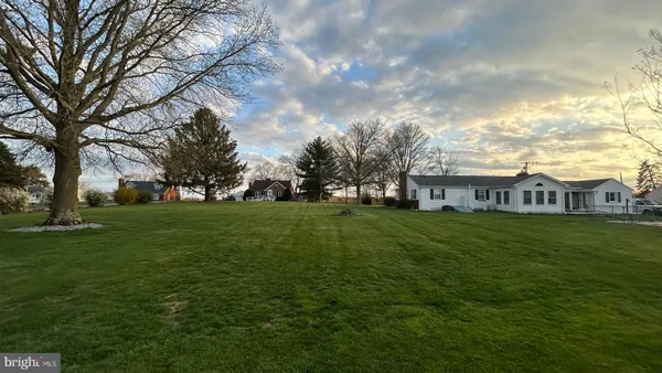 $550,000 | 438 Hook Road, Westminster, MD 21157