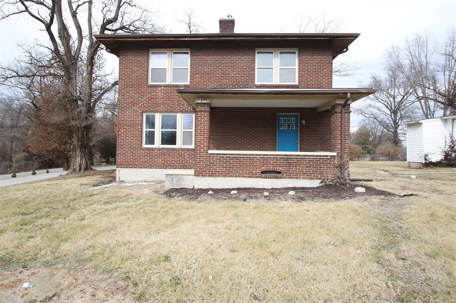 1100 Cardinal Street Alton, IL 62002 - Photo 1 of 22 Gallery Image 1