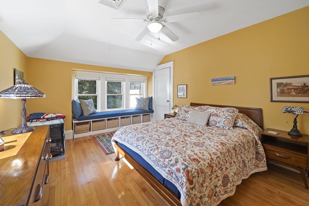 95 Monroe Road, Unit 2L Quincy, MA 02169 - Photo 11 of 28 Gallery Image 11