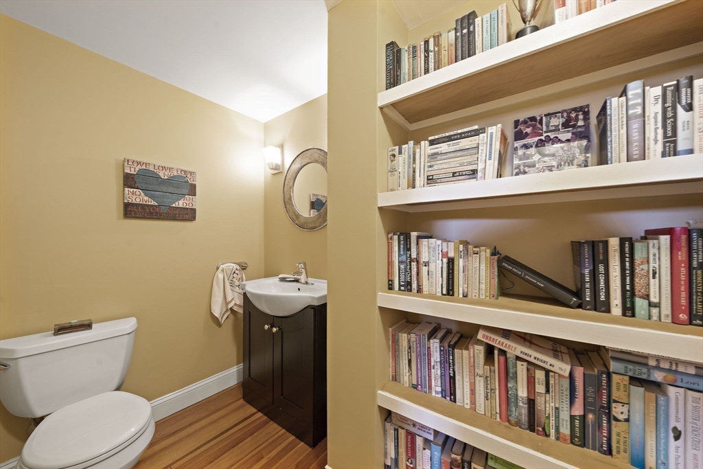 95 Monroe Road, Unit 2L Quincy, MA 02169 - Photo 16 of 28 Gallery Image 16