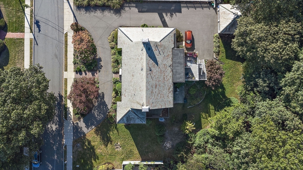 95 Monroe Road, Unit 2L Quincy, MA 02169 - Photo 5 of 28 Gallery Image 5