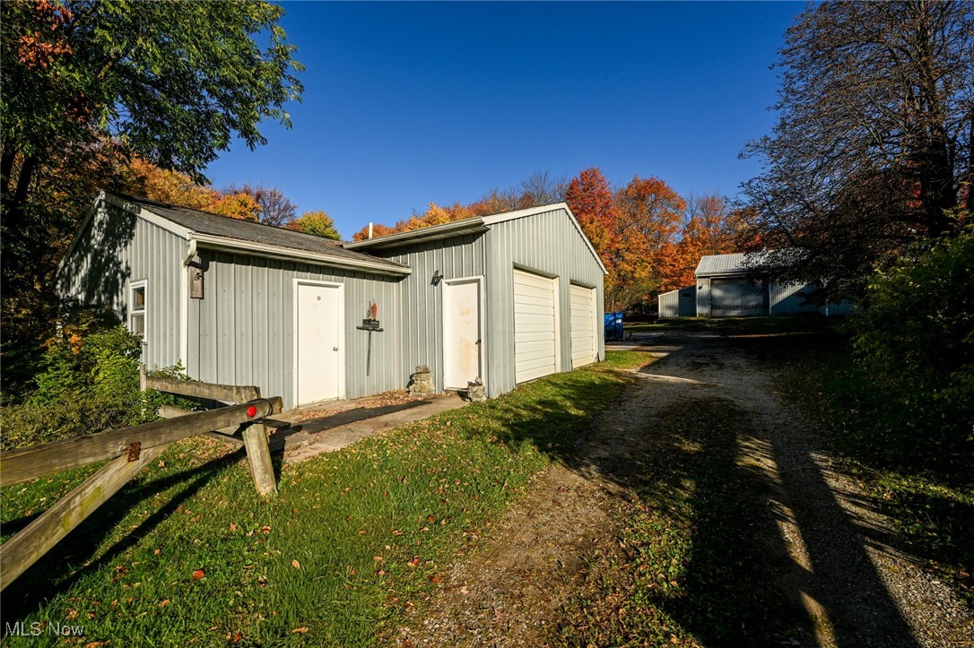 30875 Cannon Road Solon, OH 44139 - Photo 7 of 48