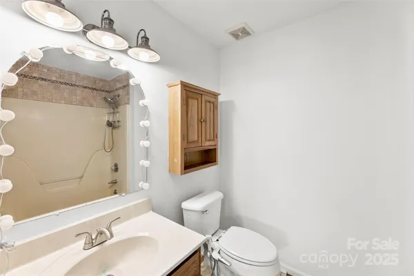 $325,000 | 117 South Enochville Avenue, Kannapolis, NC 28081