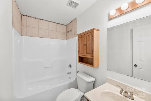 $325,000 | 117 South Enochville Avenue, Kannapolis, NC 28081