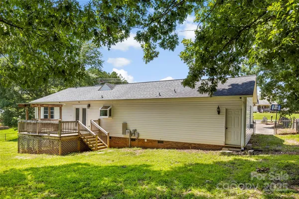 $325,000 | 117 South Enochville Avenue, Kannapolis, NC 28081