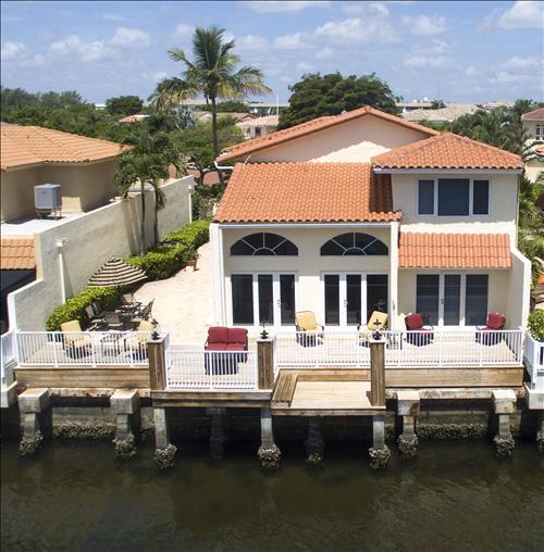 655 Pelican Way Delray Beach, FL 33483 - Photo 15 of 31 Exterior from Intracoastal