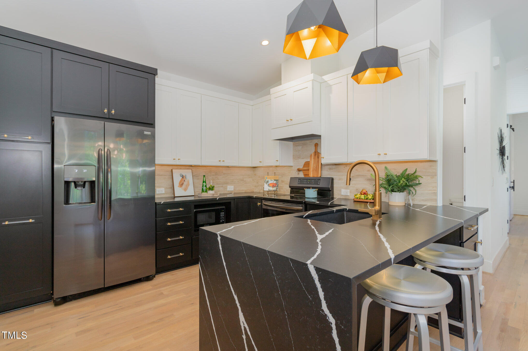 6808 Lake Wheeler Road Raleigh, NC 27603 - Photo 7 of 22 IMG_3027