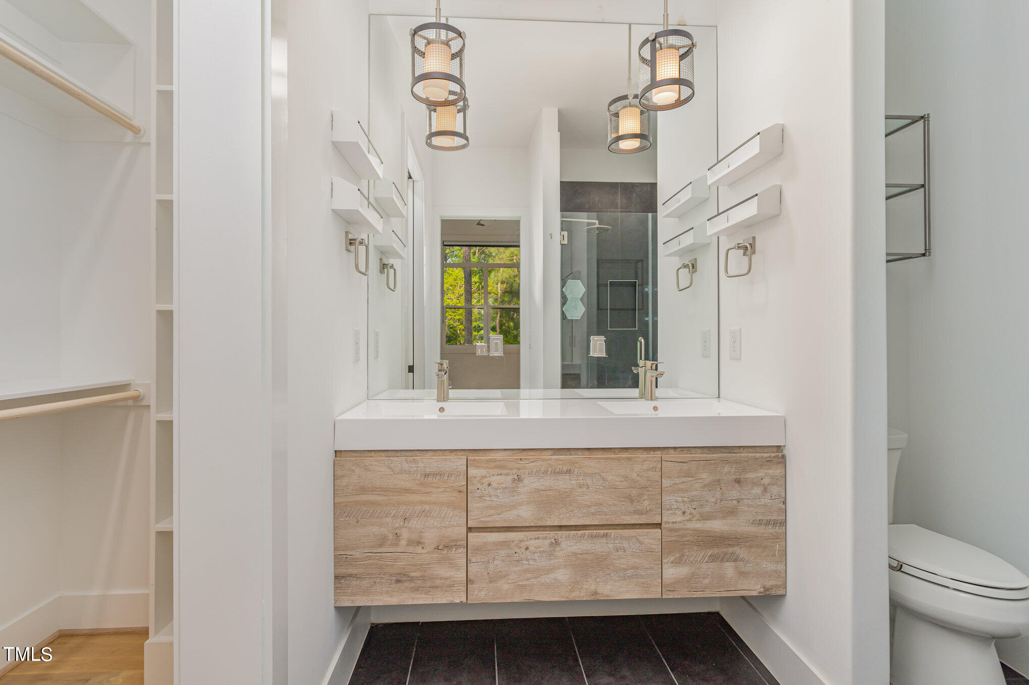 6808 Lake Wheeler Road Raleigh, NC 27603 - Photo 9 of 22 IMG_3011