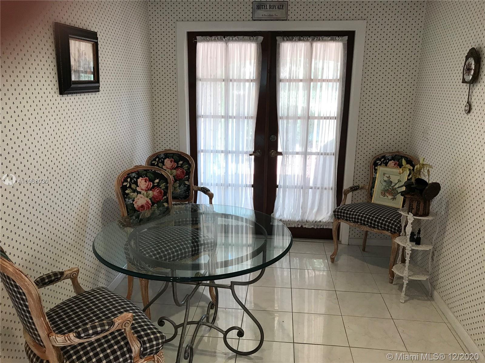 22676 Caravelle Circle Boca Raton, FL 33433 - Photo 6 of 10 Gallery Image 6