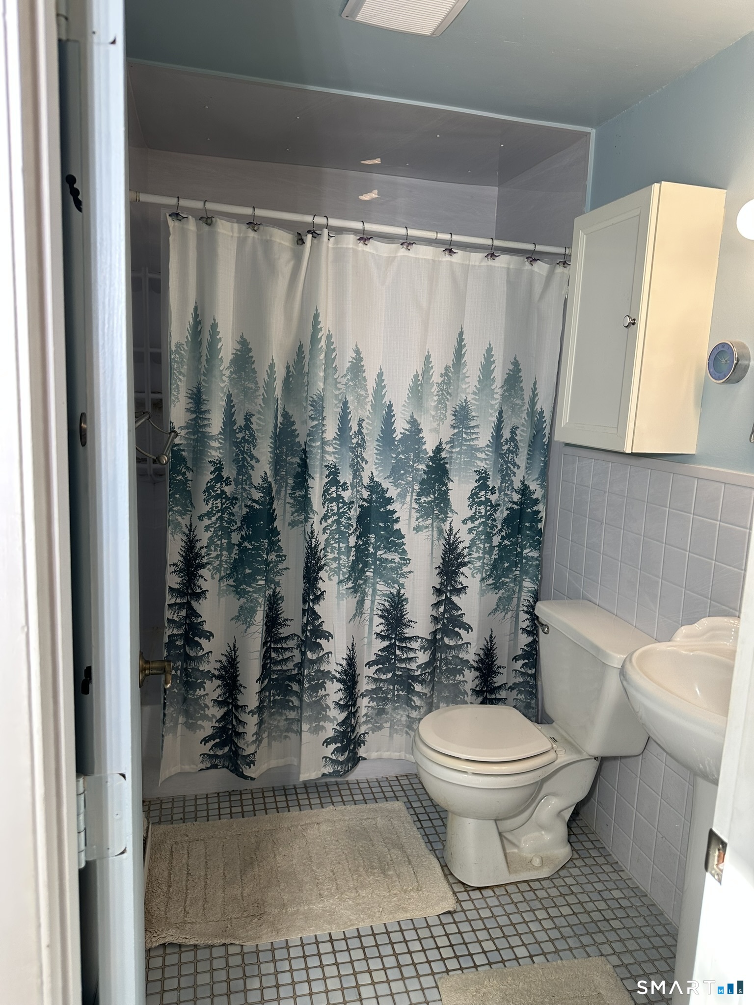 55 Porter Avenue, Unit 6E Naugatuck, CT 06770 - Photo 8 of 12 a bathroom with a toilet and a shower