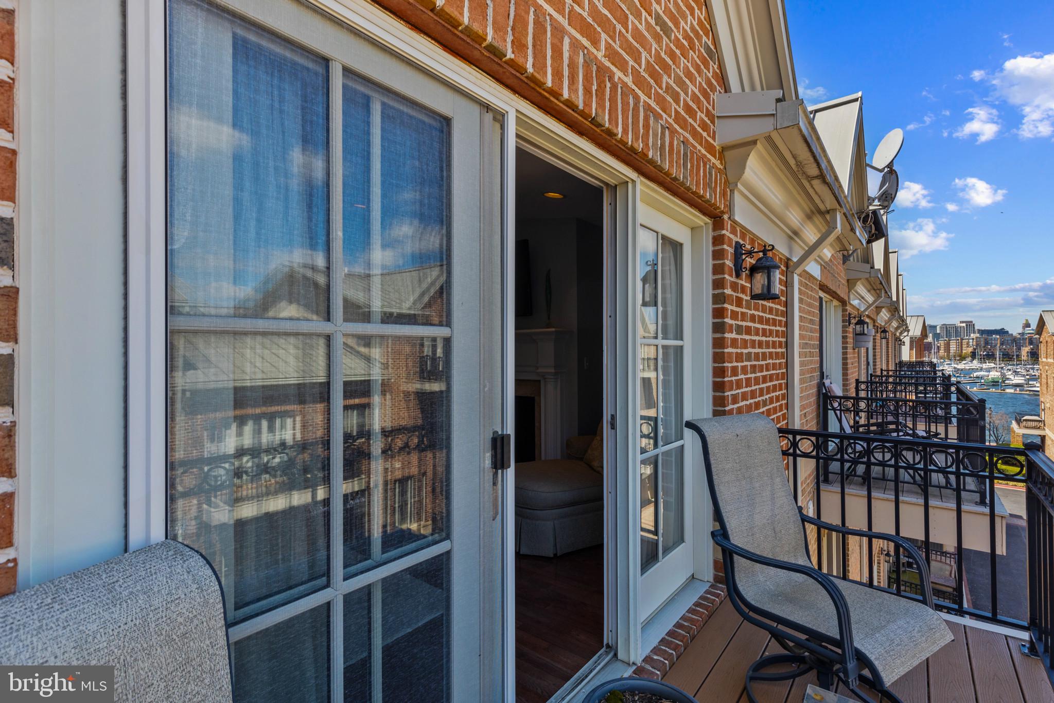 1262 Dockside Circle Baltimore, MD 21224 - Photo 29 of 35 a view of a balcony