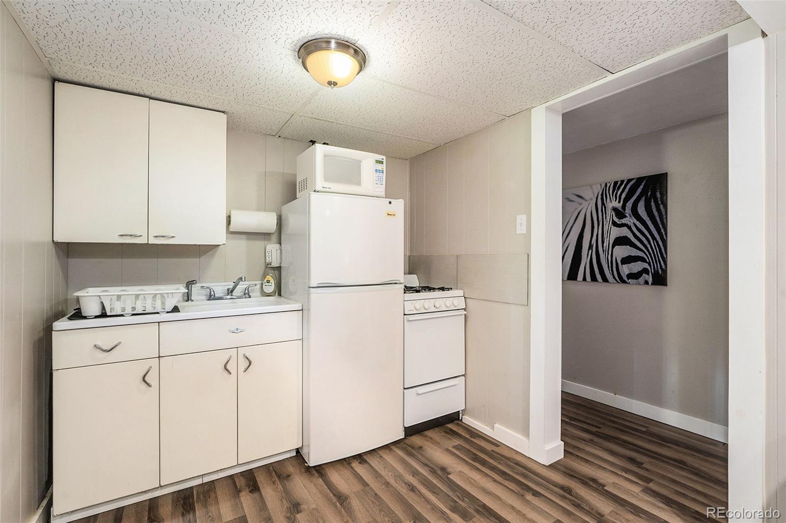 1416 Stuart Street Denver, CO 80204 - Photo 32 of 49