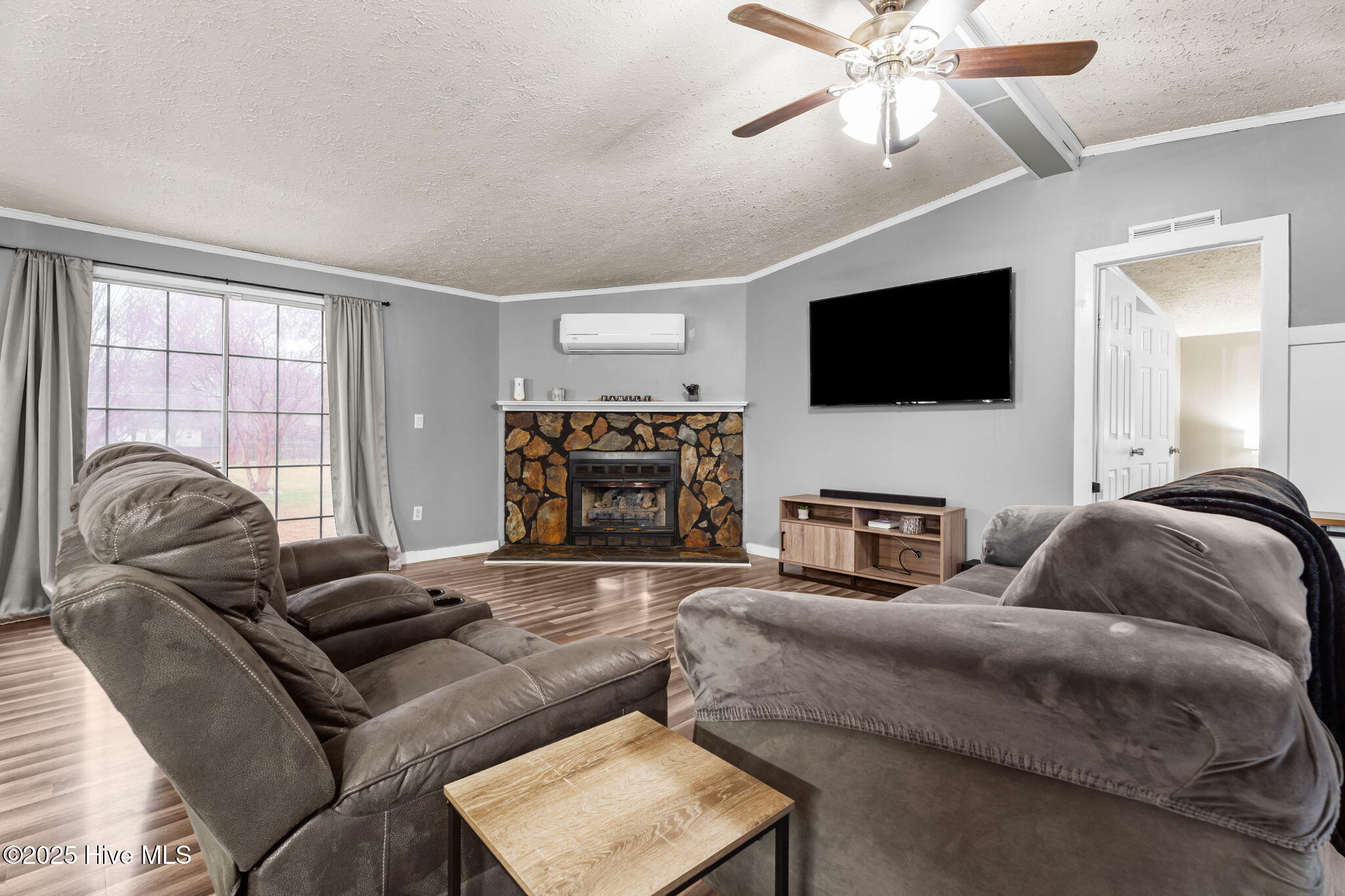 5268 Old Stantonsburg Road Wilson, NC 27893 - Photo 14 of 44 21-web-or-mls-DSC07009