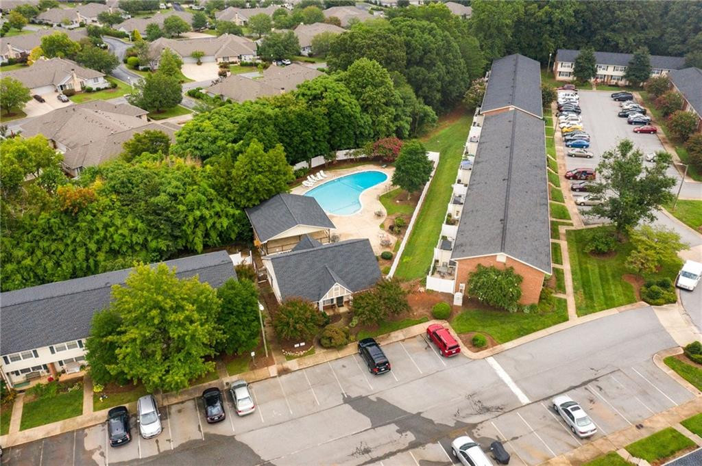 428 Muirs Chapel Road Greensboro, NC 27410 - Photo 3 of 3 Gallery Image 3