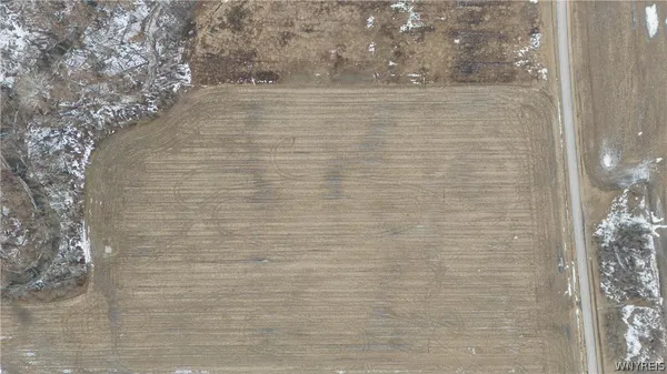 $85,000 | 2684 Daniels Road, Wilson, NY 14172