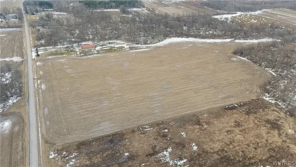 $85,000 | 2684 Daniels Road, Wilson, NY 14172