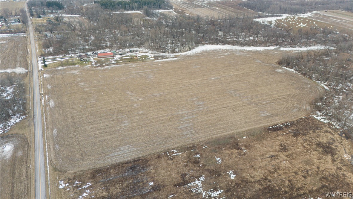 2684 Daniels Road Wilson, NY 14172 - Photo 7 of 8