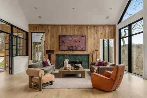 $8,250,000 | 3976 New Highway 96 West, Franklin, TN 37064