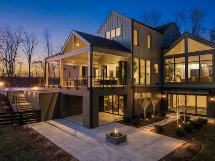 $8,250,000 | 3976 New Highway 96 West, Franklin, TN 37064