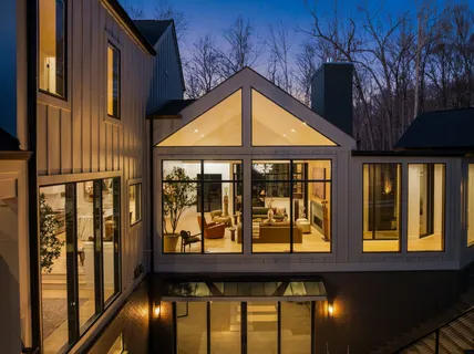 $8,250,000 | 3976 New Highway 96 West, Franklin, TN 37064