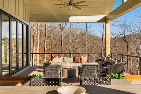 $8,250,000 | 3976 New Highway 96 West, Franklin, TN 37064