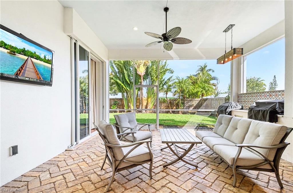 1139 Michigan Avenue Naples, FL 34103 - Photo 15 of 20