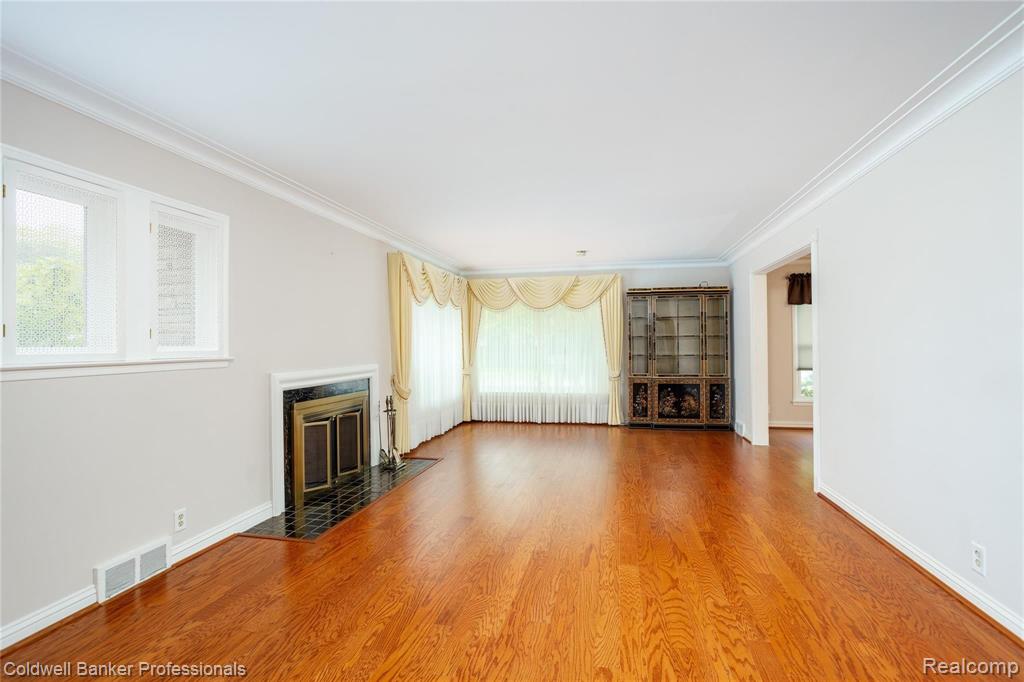 401 Barclay Grosse Pointe, MI 48236 - Photo 30 of 39