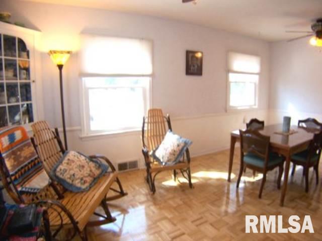 3315 Middle Road Davenport, IA 52803 - Photo 2 of 9 Gallery Image 2