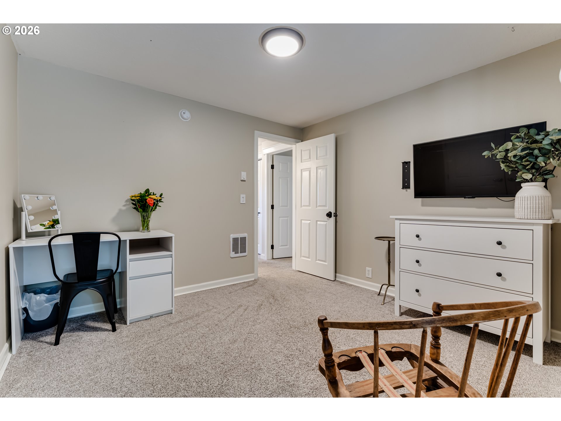 26718 Cantrell Road Eugene, OR 97402 - Photo 21 of 41
