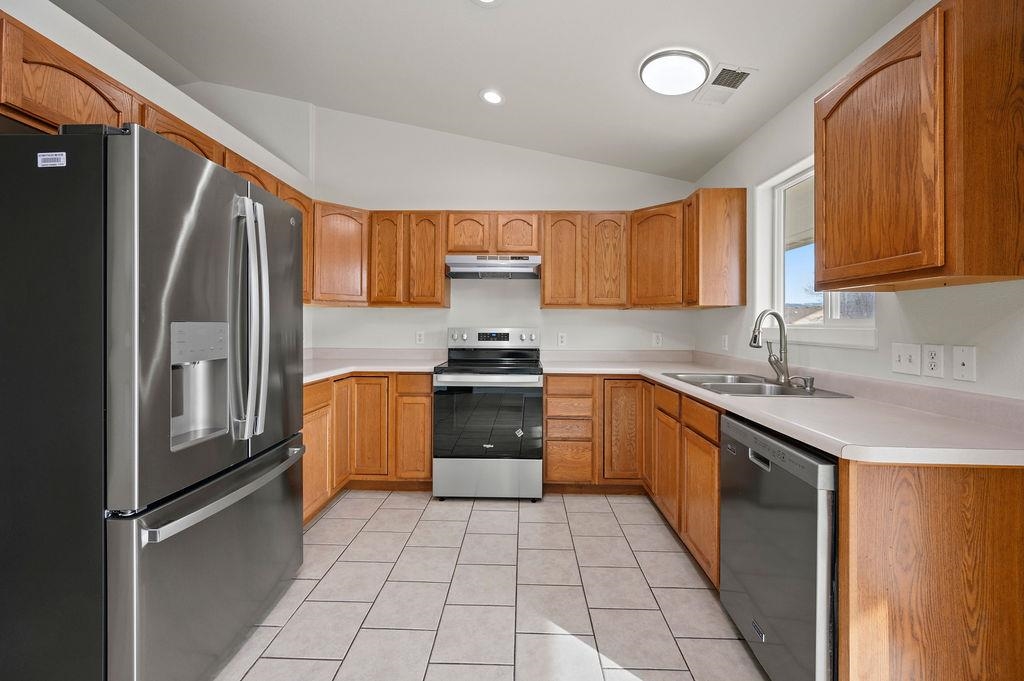 3269 1/2 F 1/2 Road Clifton, CO 81520 - Photo 11 of 23