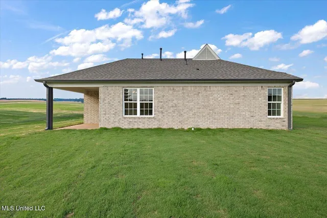 $316,900 | 13829 Wesley Banks Boulevard, Olive Branch, MS 38654