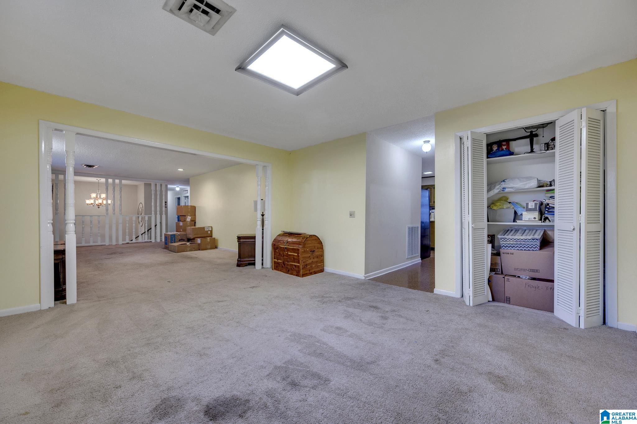 300 Baker Street Warrior, AL 35180 - Photo 5 of 44