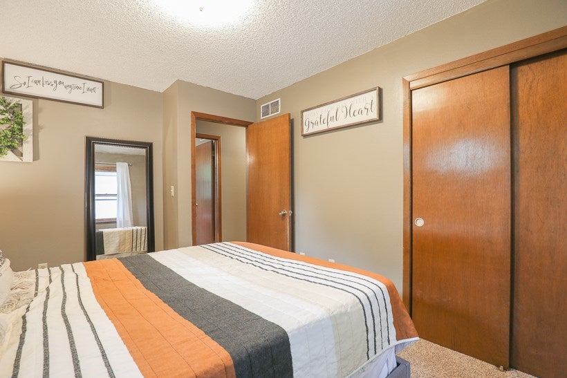 131 East Hickory Street Riverside, IA 52327 - Photo 17 of 31 Gallery Image 17
