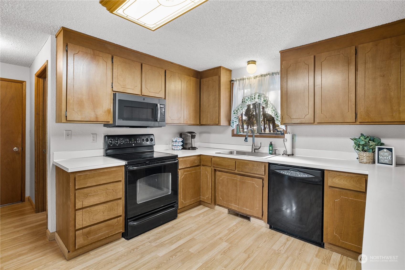 331 Valley View Circle Road Ellensburg, WA 98926 - Photo 12 of 36 Gallery Image 12