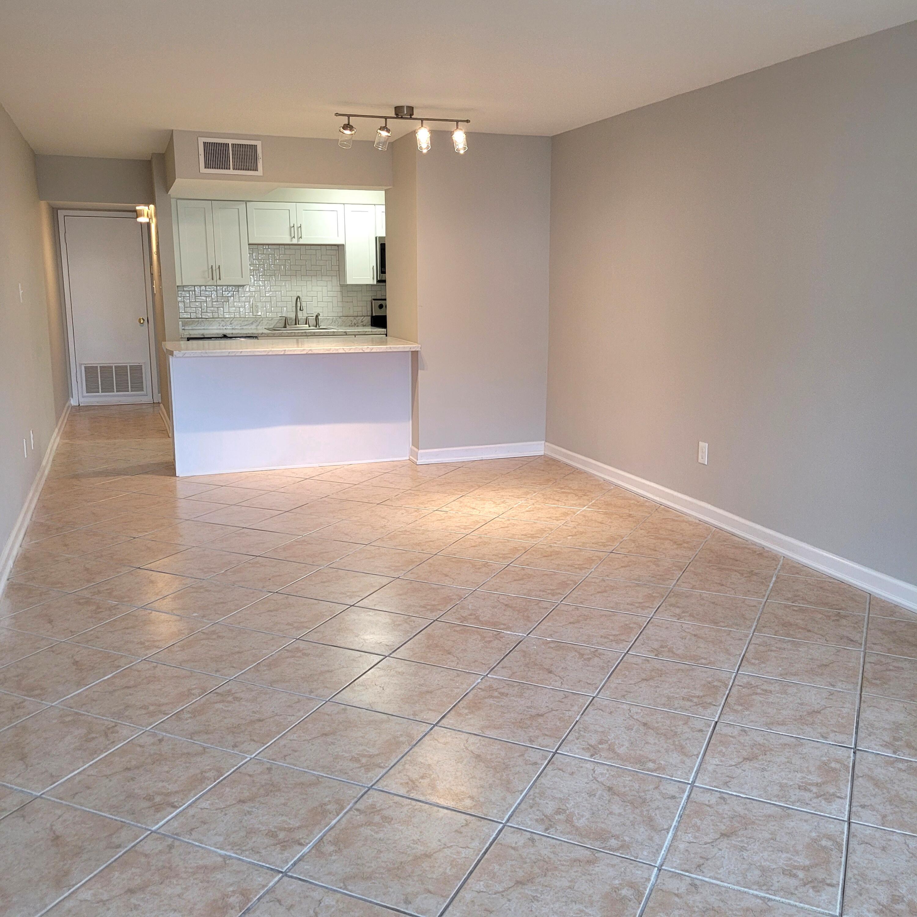 210 Pelham Road, Unit C209 Fort Walton Beach, FL 32547 - Photo 3 of 29 20240122_143349