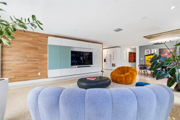 $5,800 | 2121 Red Road, Coral Gables, FL 33155