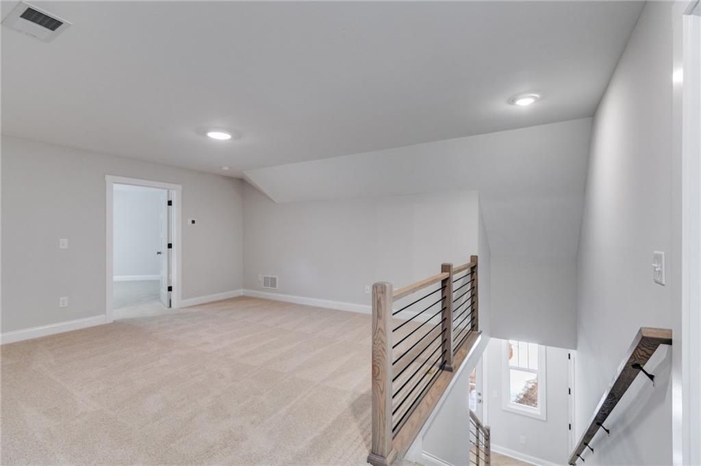 662 Lake Cir Road Buchanan, GA 30113 - Photo 39 of 62 a view of an empty room