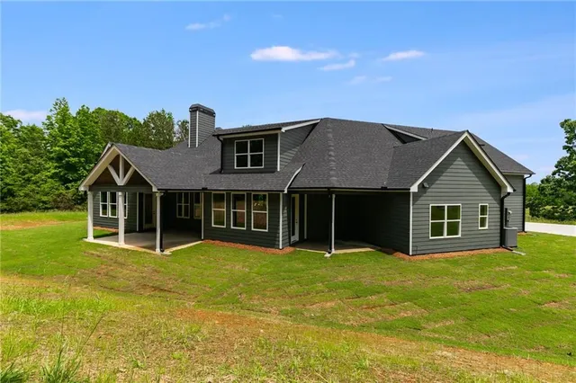 $759,914 | 662 Lake Cir Road, Buchanan, GA 30113
