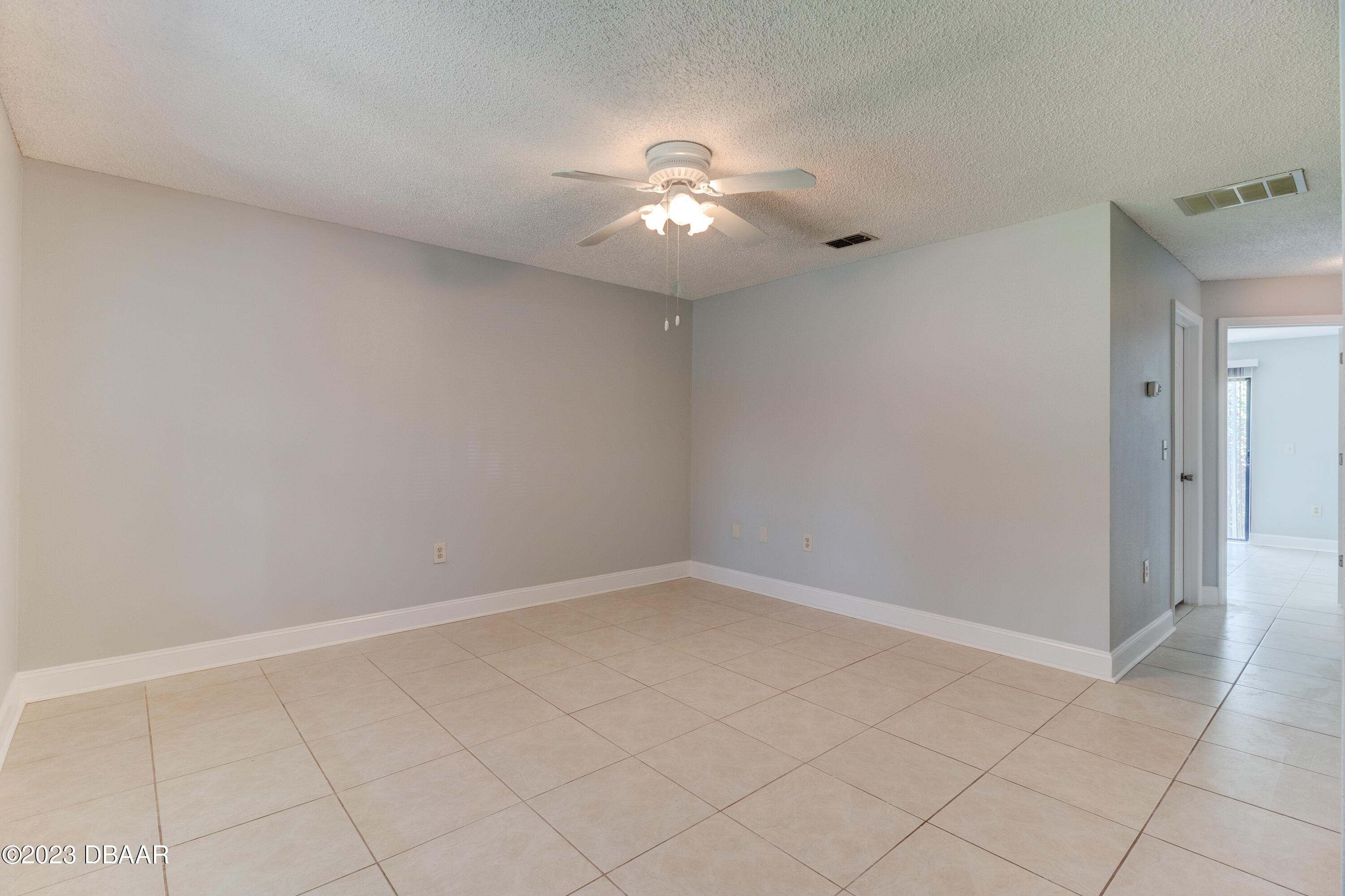1601 Big Tree Road, Unit 203 Daytona Beach, FL 32119 - Photo 4 of 18 7-1601-Big-Tree-203-14