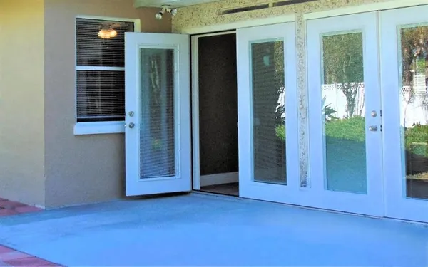 $2,750 | 1790 Santa Barbara Drive, Dunedin, FL 34698