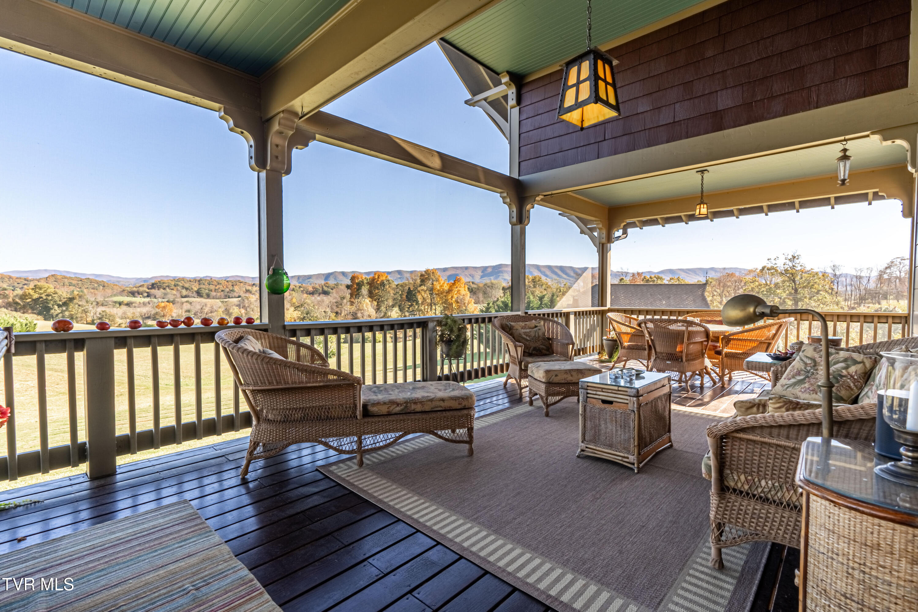 28120 Osceola Road Abingdon, VA 24211 - Photo 11 of 90 Neverending Blue Ridge Views!