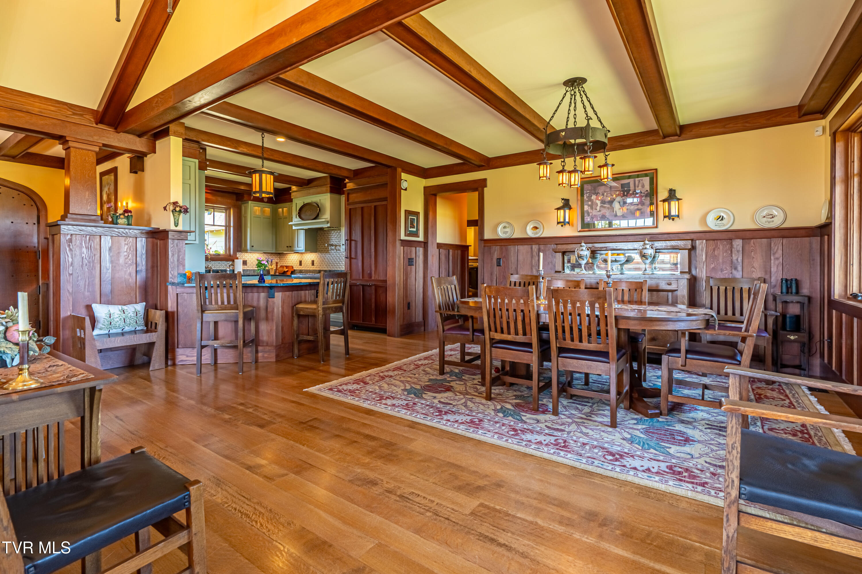 28120 Osceola Road Abingdon, VA 24211 - Photo 13 of 90 Entertaining is a breeze