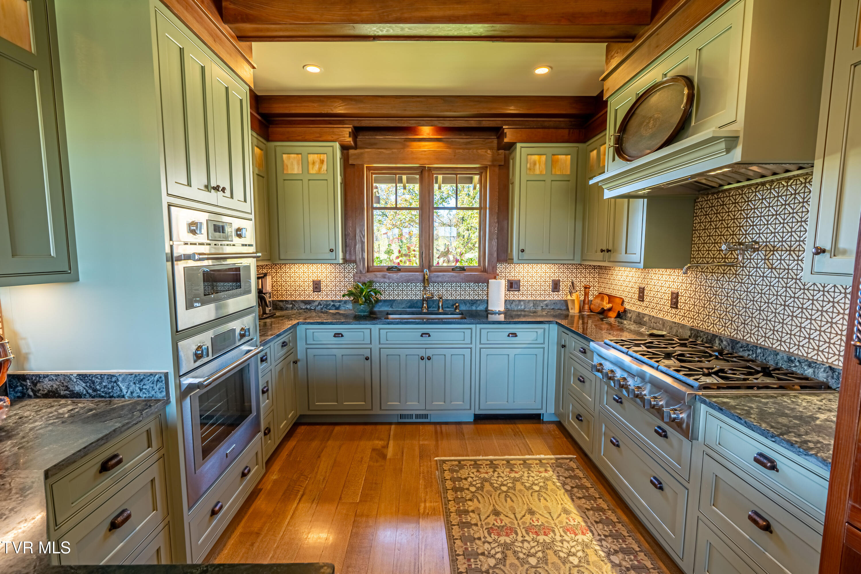 28120 Osceola Road Abingdon, VA 24211 - Photo 18 of 90 Lovely kitchen